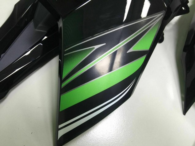Inyección Kit Carenado Moto Z800 13-16 - Verde Negro